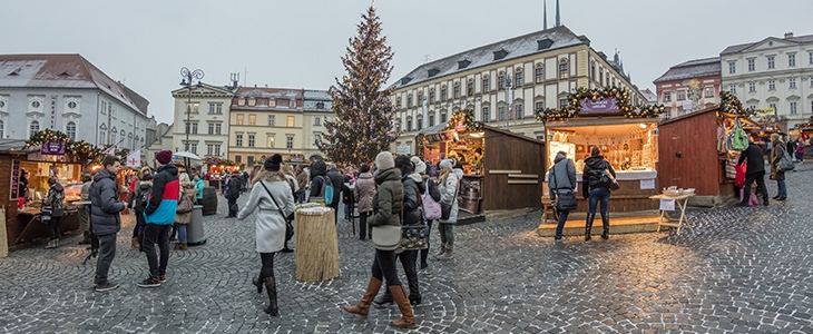 HUDA CENA za 2-dnevni božicni izlet na Dunaj in v Brno, - Kuponko.si