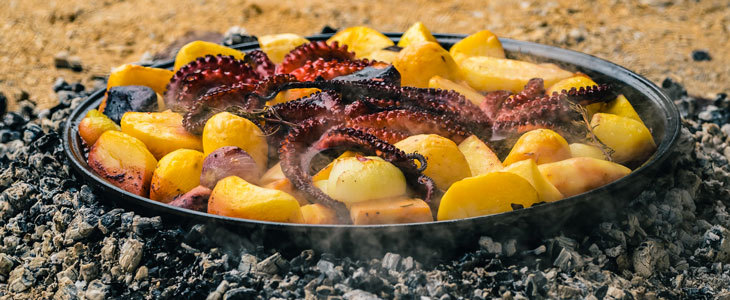 HUDA CENA na meso po izbiri ali hobotnico izpod peke na - Kuponko.si