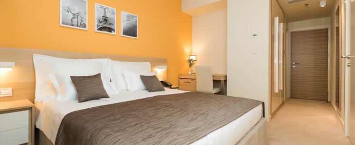 HUDA CENA za popolno silvestrovanje v hotelu Crikvenica - Kuponko.si