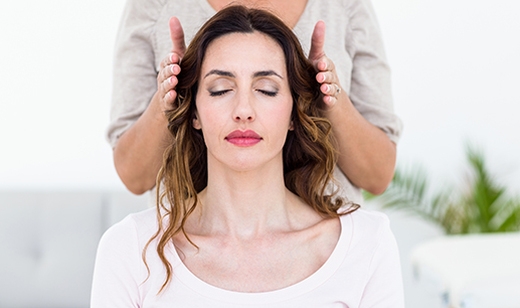 Izboljšajte si življenje z Reiki 8-urno delavnico za HU - Kuponko.si