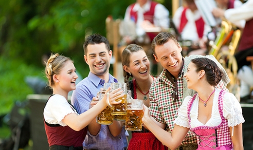 HUDA CENA za 1-dnevni izlet na Oktoberfest z ogledom mu - Kuponko.si