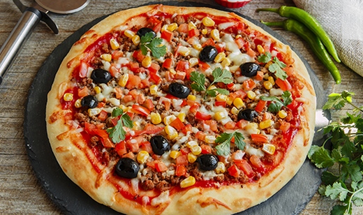 HUDA CENA na slastno mehiško ali kraško pizza (premer 3 - Kuponko.si