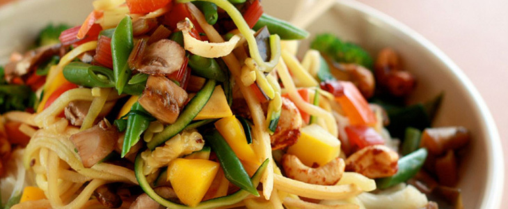 HUDA CENA na svežo, okusno in zdravo tajsko hrano pripr - Kuponko.si