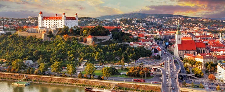 HUDA CENA za izlet na Dunaj in v Bratislavo, prestolnic - Kuponko.si