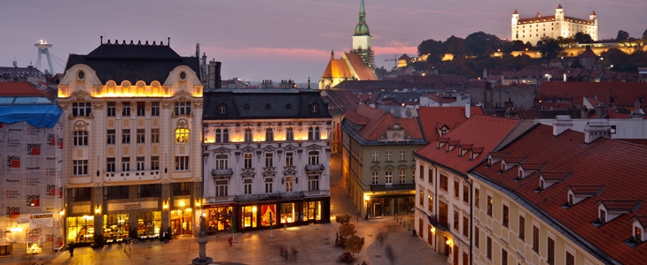 HUDA CENA za izlet na Dunaj in v Bratislavo, prestolnic - Kuponko.si