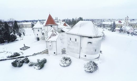 HUDA CENA za 1-dnevni izlet v predbožični Varaždin in K - Kuponko.si