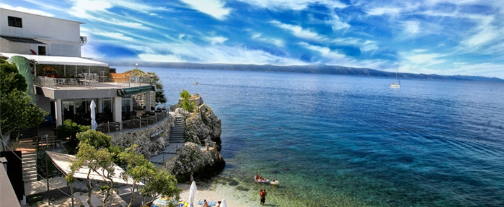 HUDA CENA za počitnice ob Jadranu na obali Makarske riv - Kuponko.si