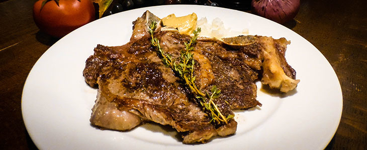 Gurmanski florentinski steak v priznani gostilni Sokol - Kuponko.si
