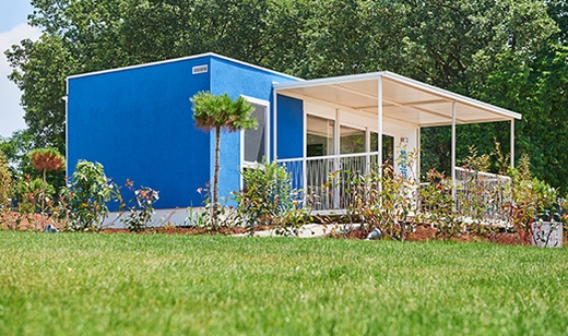 HUDA CENA za dopust v mobilnih hiškah Kamp Aminess park - Kuponko.si