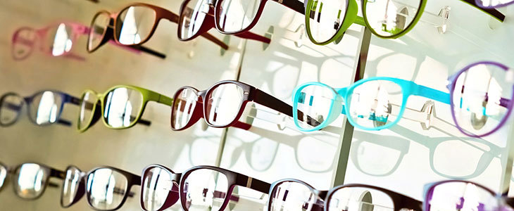Kar 54% popust na korekcijska očala priznane blagovne z - Kuponko.si