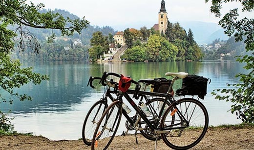 Celodnevni najem kolesa za izlet okrog Blejskega jezera - Kuponko.si