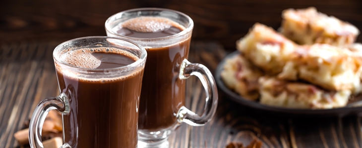 HUDA CENA na pregrešno dobro vročo čokolado s smetano a - Kuponko.si