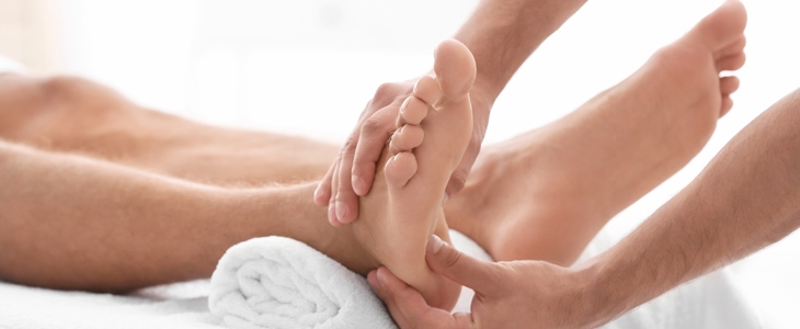 58% popust na refleksno masažo stopal s poudarkom na ak - Kuponko.si