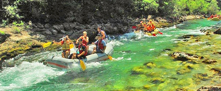 HUDA CENA za adrenalinski rafting na reki Neretvi s pol - Kuponko.si