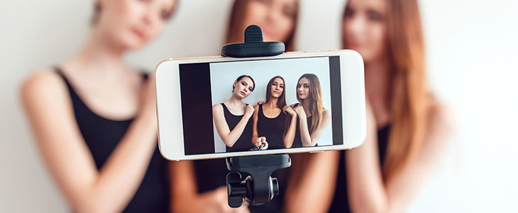 83% popust na priročno Bluetooth  selfie palico z vgraj - Kuponko.si