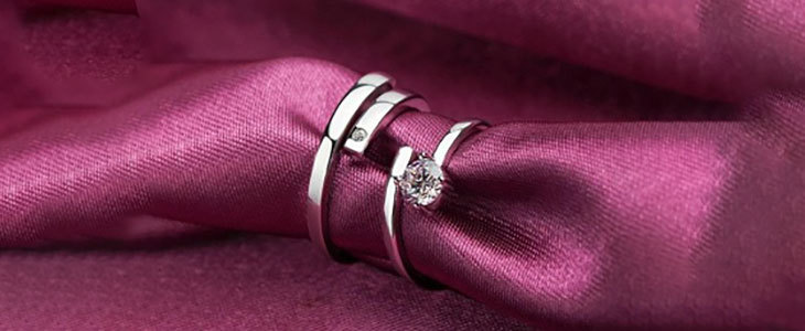 Kar 65% popust na 2 elegantna srebrna prstana Biser, za - Kuponko.si