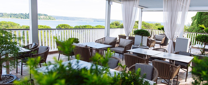 HUDA CENA za poletne počitnice v elitnem hotelu z zaseb - Kuponko.si