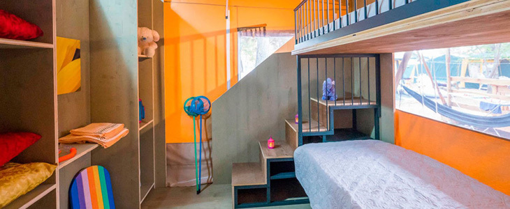 HUDA CENA za družinski oddih v luksuznem glamping šotor - Kuponko.si