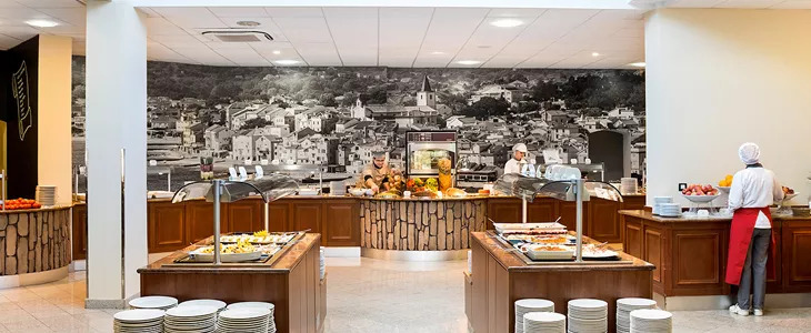 2 otroka bivata brezplačno!HUDA CENA za oddih s polpenz - Kuponko.si