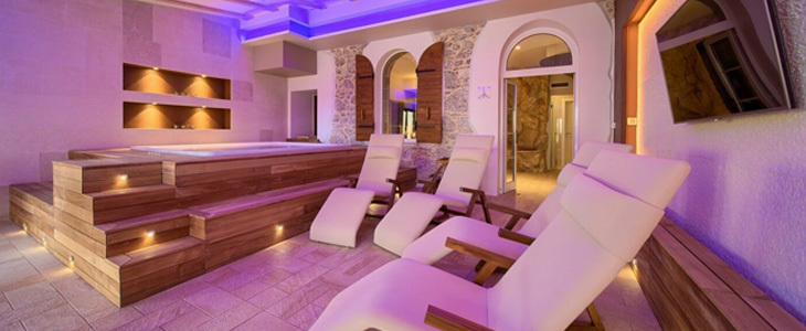 Otok Krk! HUDA CENA za oddih v hotelu z zunanjim bazeno - Kuponko.si