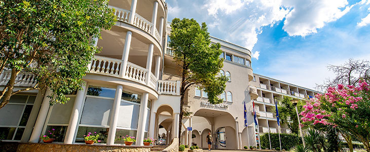 HUDA CENA za oddih s polpenzionom v hotelu z zunanjim i - Kuponko.si