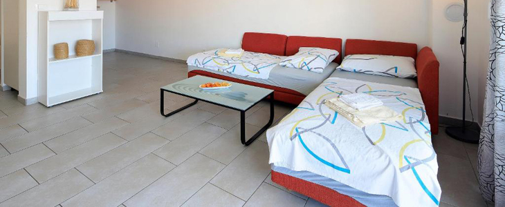 Otog Pag! HUDA CENA za bivanje v ekskluzivni apartmajsk - Kuponko.si