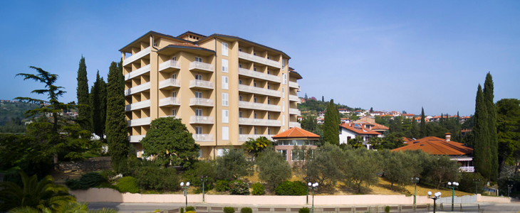 HUDA CENA za oddih v prenovljenem hotelu le nekaj minut - Kuponko.si