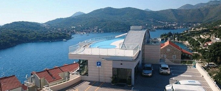 HUDA CENA za oddih v hotelu z lastno plažo in zunanjim - Kuponko.si