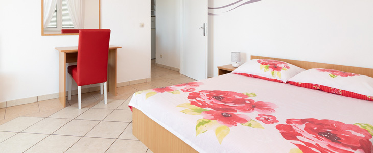 HUDA CENA za oddih v modernih apartmajih z bazenom le n - Kuponko.si