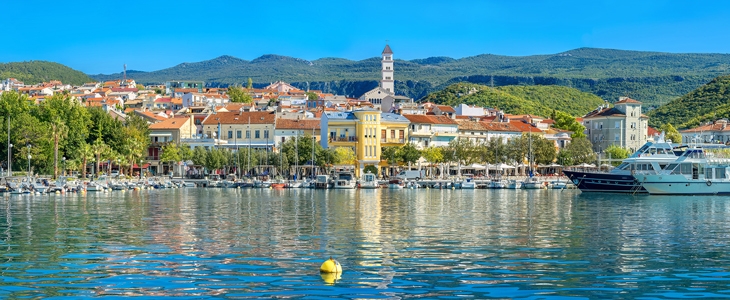 Poletne počitnice! HUDA CENA za najem apartmaja z vrtom - Kuponko.si