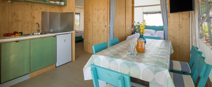 HUDA CENA za najem NOVIH luksuznih glamping šotorov v k - Kuponko.si
