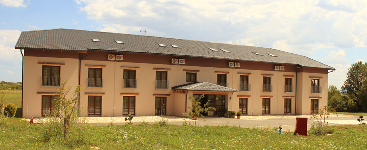 HUDA CENA za poletni oddih v hotelu v bližini čudoviteg - Kuponko.si