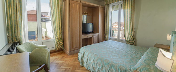 HUDA CENA za oddih v hotelu s polpenzionom in zunanjim - Kuponko.si