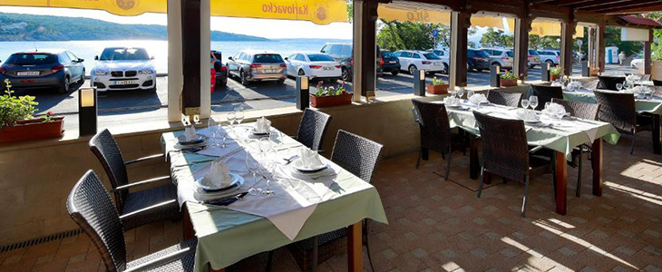 HUDA CENA za oddih s polpenzionom v hotelu ob plaži z o - Kuponko.si