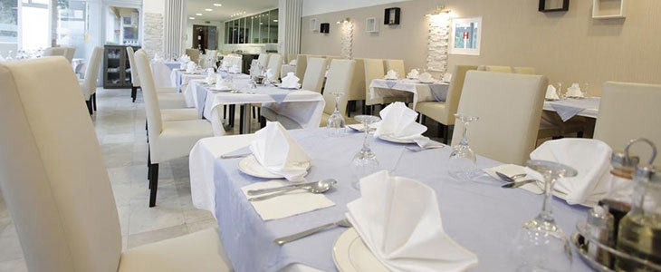 Poletje na Makarski rivieri! HUDA CENA za oddih s polpe - Kuponko.si