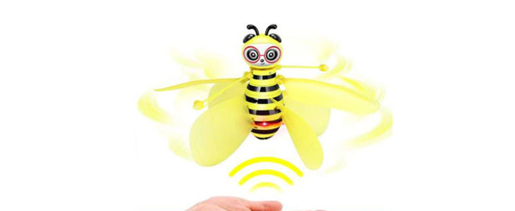 Leteča igrača čebelica Bee, za otroke - Kuponko.si
