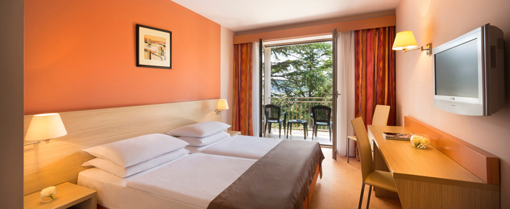 HUDA CENA za septembrski oddih v hotelu tik ob portoroš - Kuponko.si