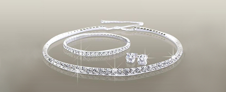 4-delni set nakita s Swarovski® kristali - Kuponko.si