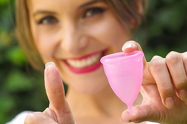 Menstrualna skodelica iz 100% medicinskega silikona Menstrualna skodelica iz 100% medicinskega silikona