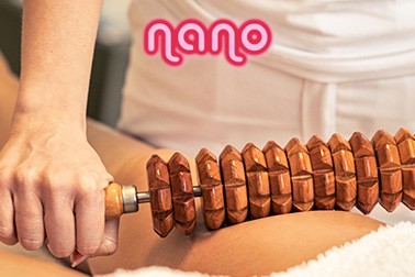 Salon Nano: anticelulitna masažo nog, maderoterapija