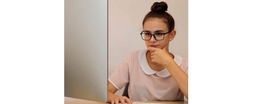 Računalniška očala Intelly proti modri svetlobi - Kuponko.si