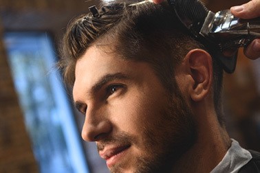 Frizerstvo Weis: moško striženje las