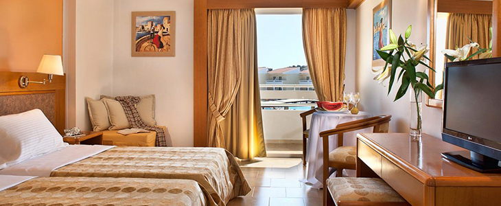 Cephalonia Palace**** na otok Kefalonija v Grčiji - Kuponko.si