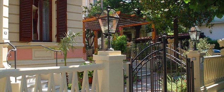 Petit Château B&B, kupon Montecatini Terme, Italija - Kuponko.si