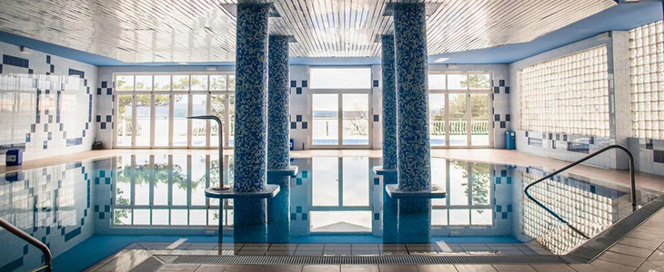 Hotel Mediteran 3*, Cirkvenica: oodih za 2, polpenzion - Kuponko.si