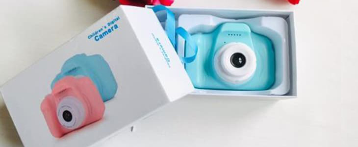 Mega buy, Otroški mini fotoaparat s spominsko kartico - Kuponko.si