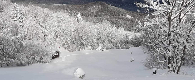 Smučišče Gače, smučarske vozovnice - Kuponko.si