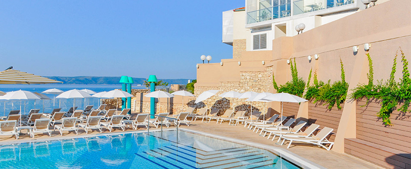 Makarska, TUI BLUE Makarska: 2x nočitev s polpenzionom - Kuponko.si
