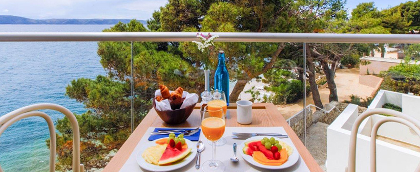 Makarska, TUI BLUE Makarska: 2x nočitev s polpenzionom - Kuponko.si