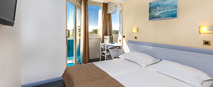 Hotel Plavi, Poreč, Plava Laguna, morski oddih - Kuponko.si